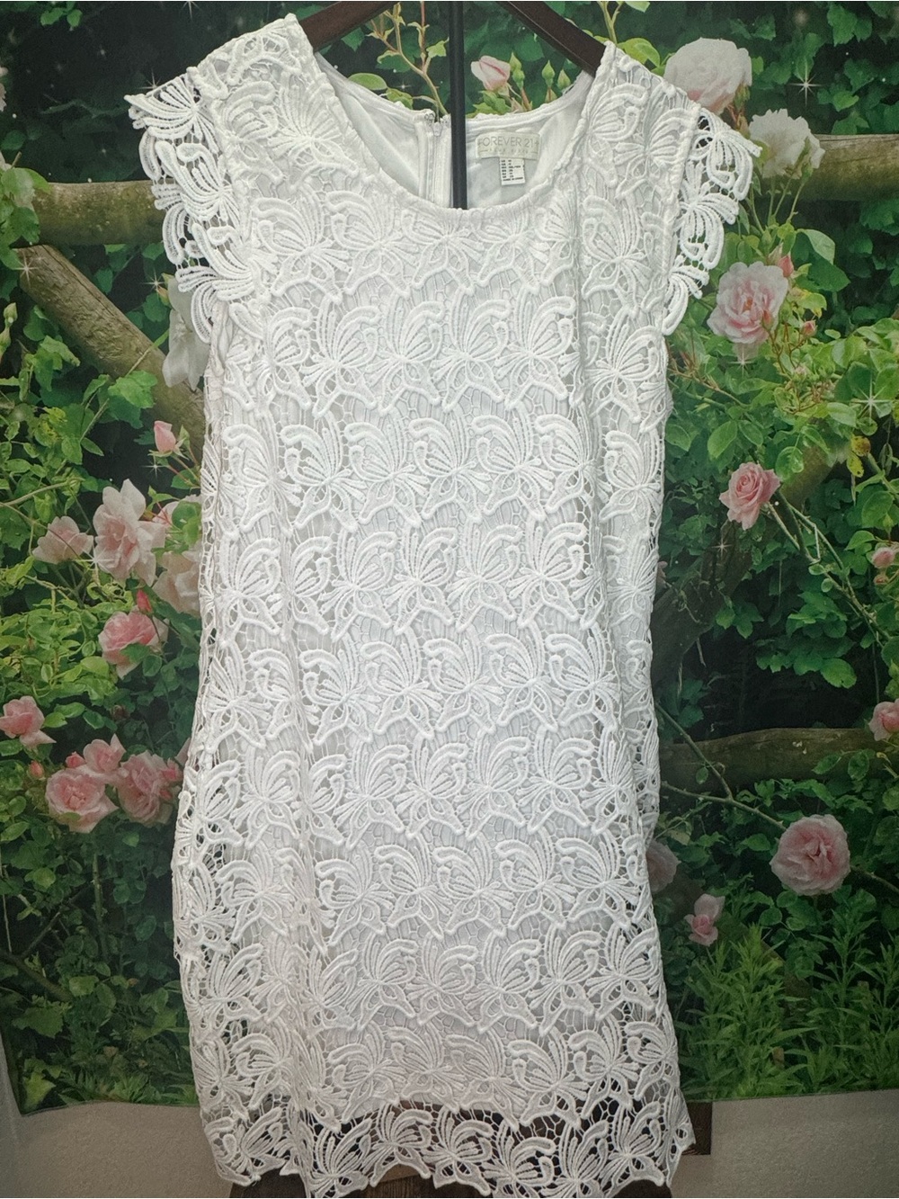 Forever 21 White Crochet Floral Mini Dress